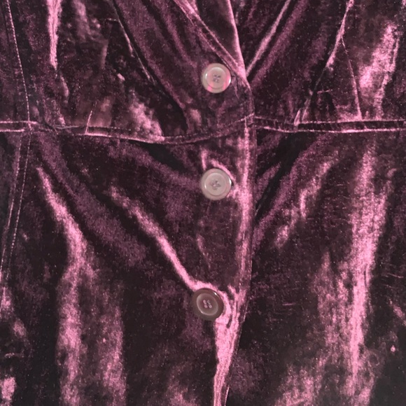 Lane Bryant Fit Burgundy Velvet Blazer, size 18 - Picture 2 of 8